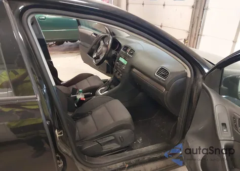 2013 Volkswagen Golf 2.5L 4-Door from USA, damaged, VIN WVWDB7AJ0DW035331